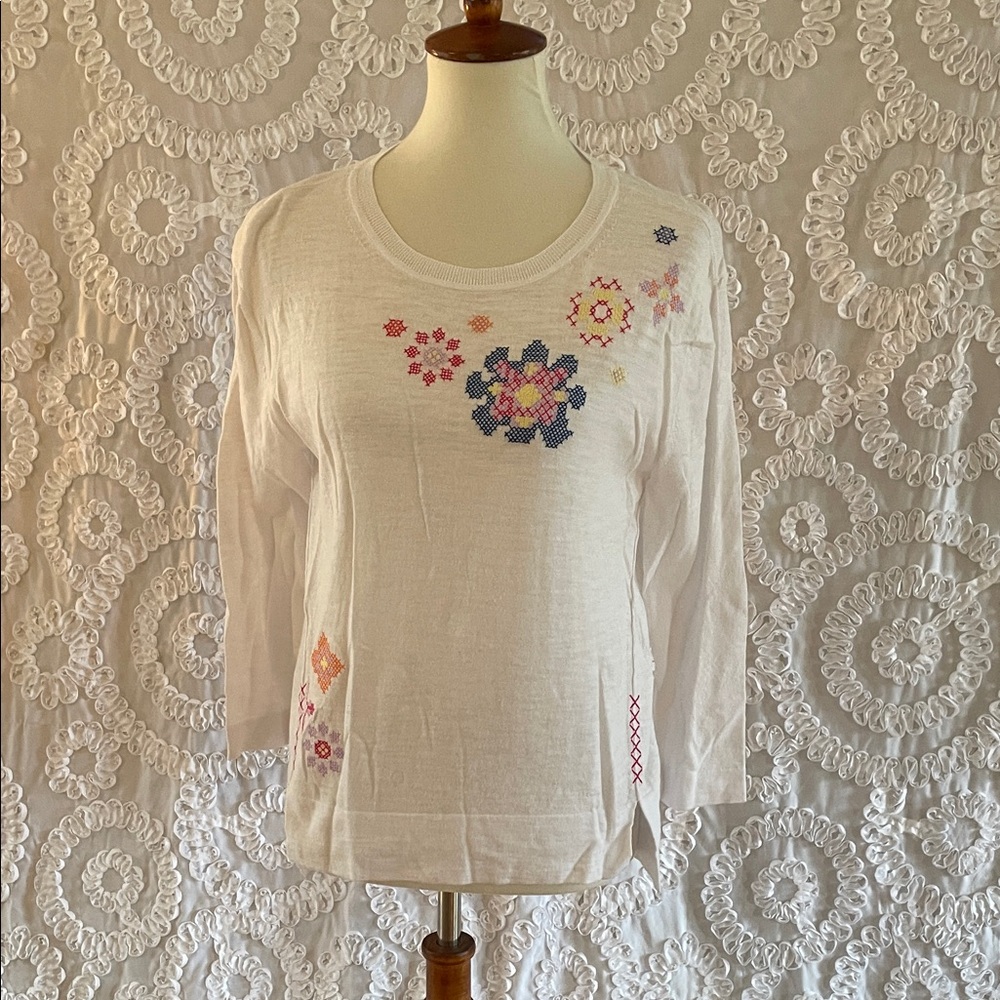 CHARLIE B White Floral Cross Stitch Embroidered 3/4 sleeves